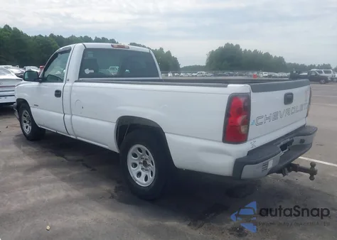2004 Chevrolet Silverado 1500 Work Truck z USA, uszkodzony, nr VIN 1GCEC14X54Z205809